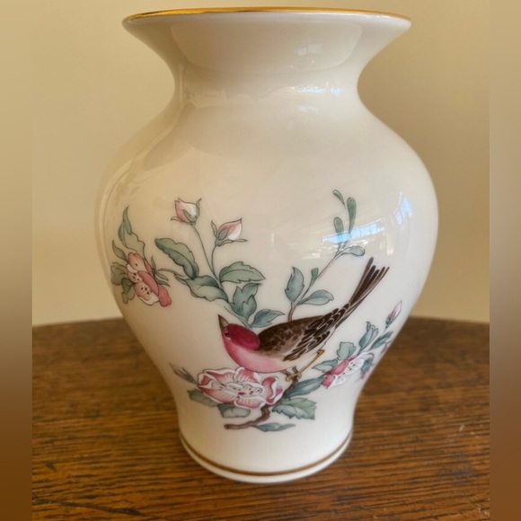 Lenox Other - Lenox Serenade Medium Vase with 24K Gold Trim.